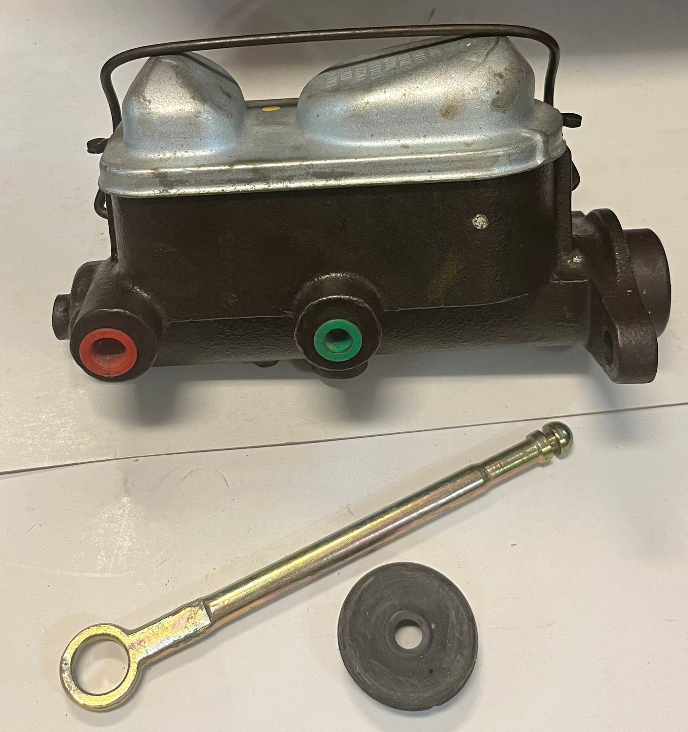 Bromshuvudcylinder Ford Bronco 1968-75, F-100 1975 Bendix 11389