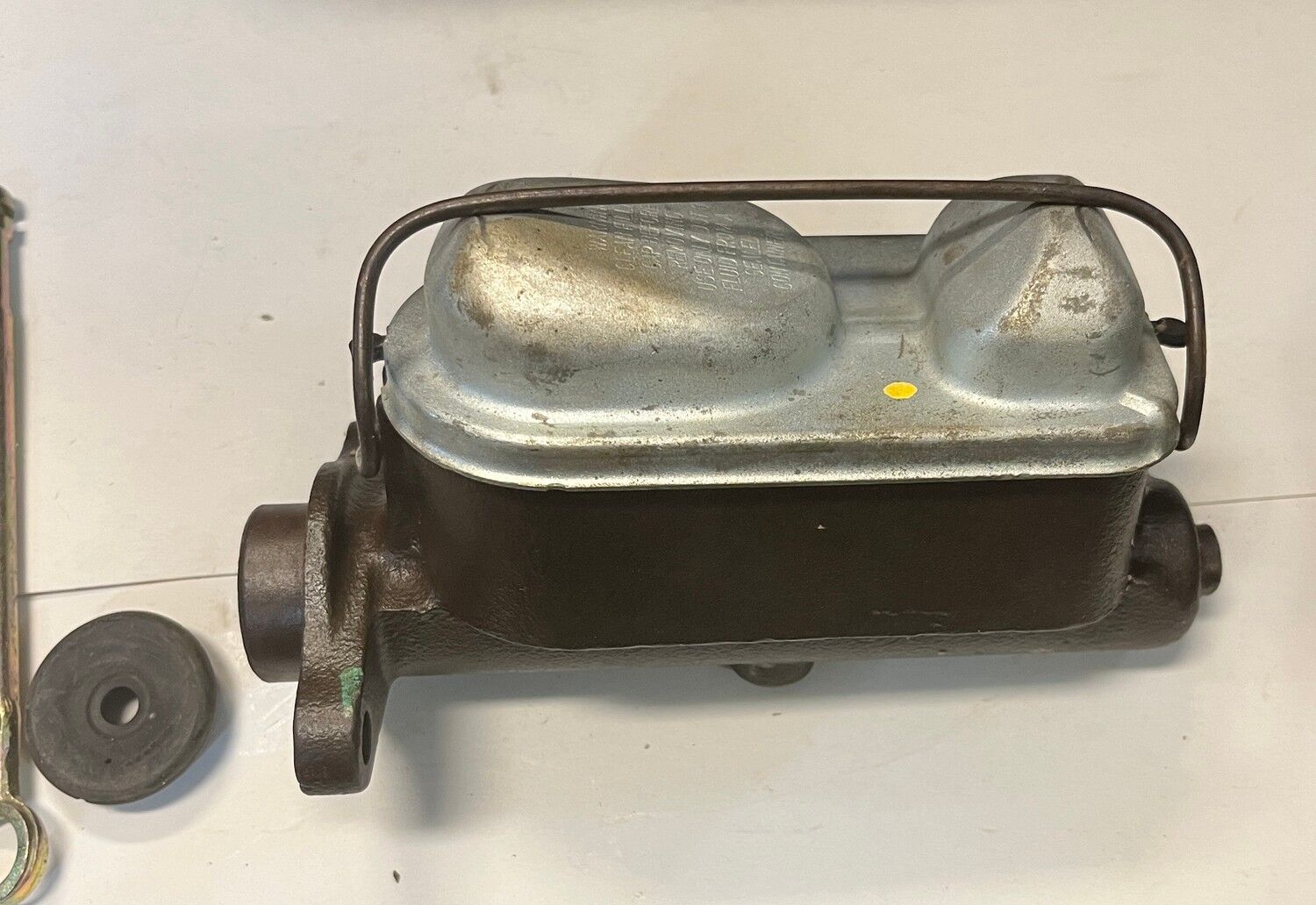 Bromshuvudcylinder Ford Bronco 1968-75, F-100 1975 Bendix 11389 - Bild 3