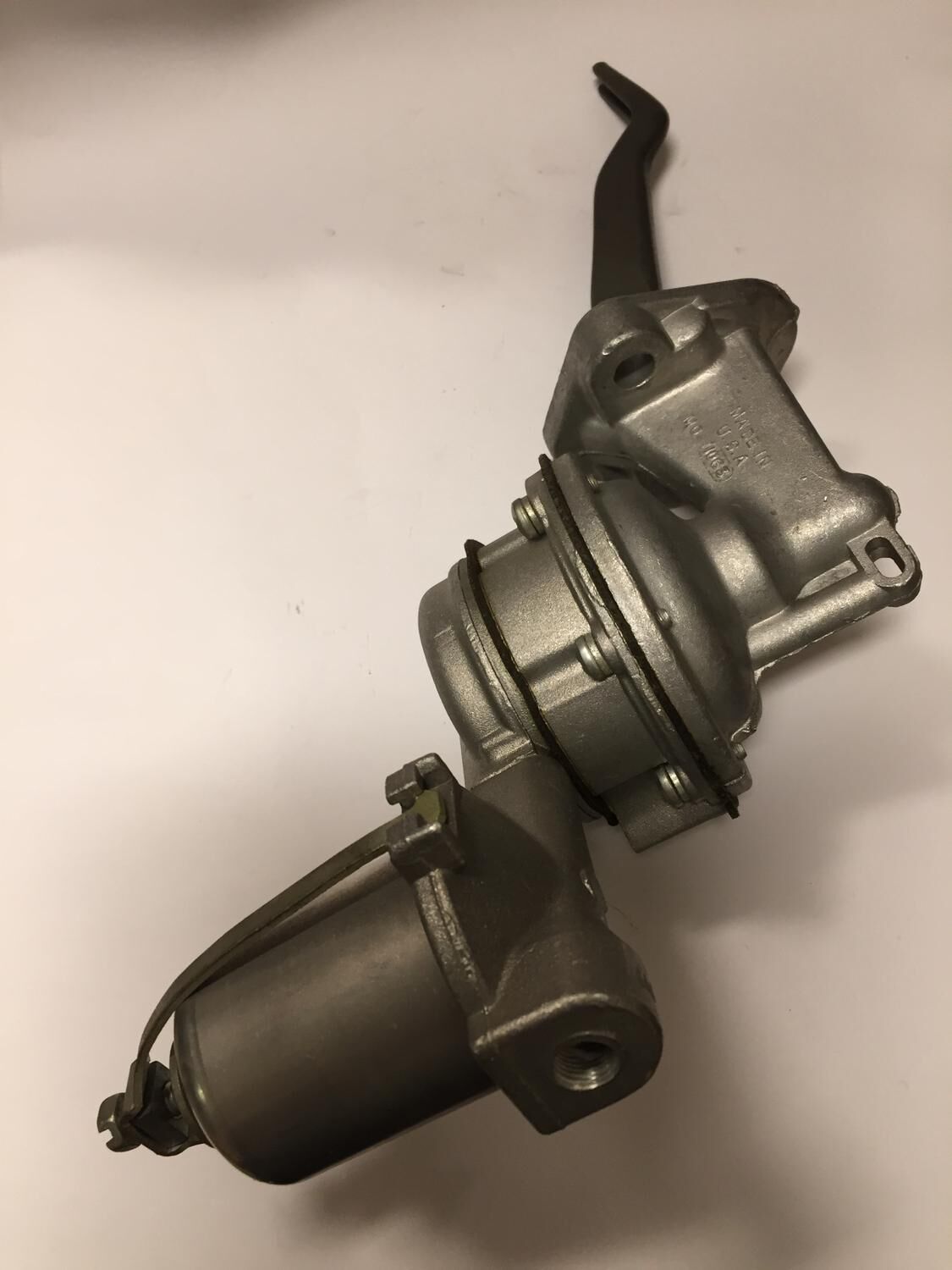 BRÄNSLEPUMP IHC V8 266-304-345-391cui 1958-66 RENOVERAD CARTER MO-1063 - Bild 3