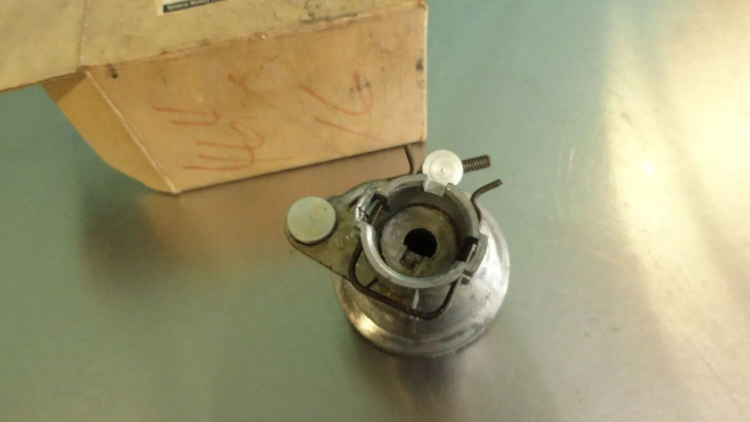LÅS KONTAKT TAILGATE Station Wagon 1971-72 GM NOS 9842553 - Bild 2