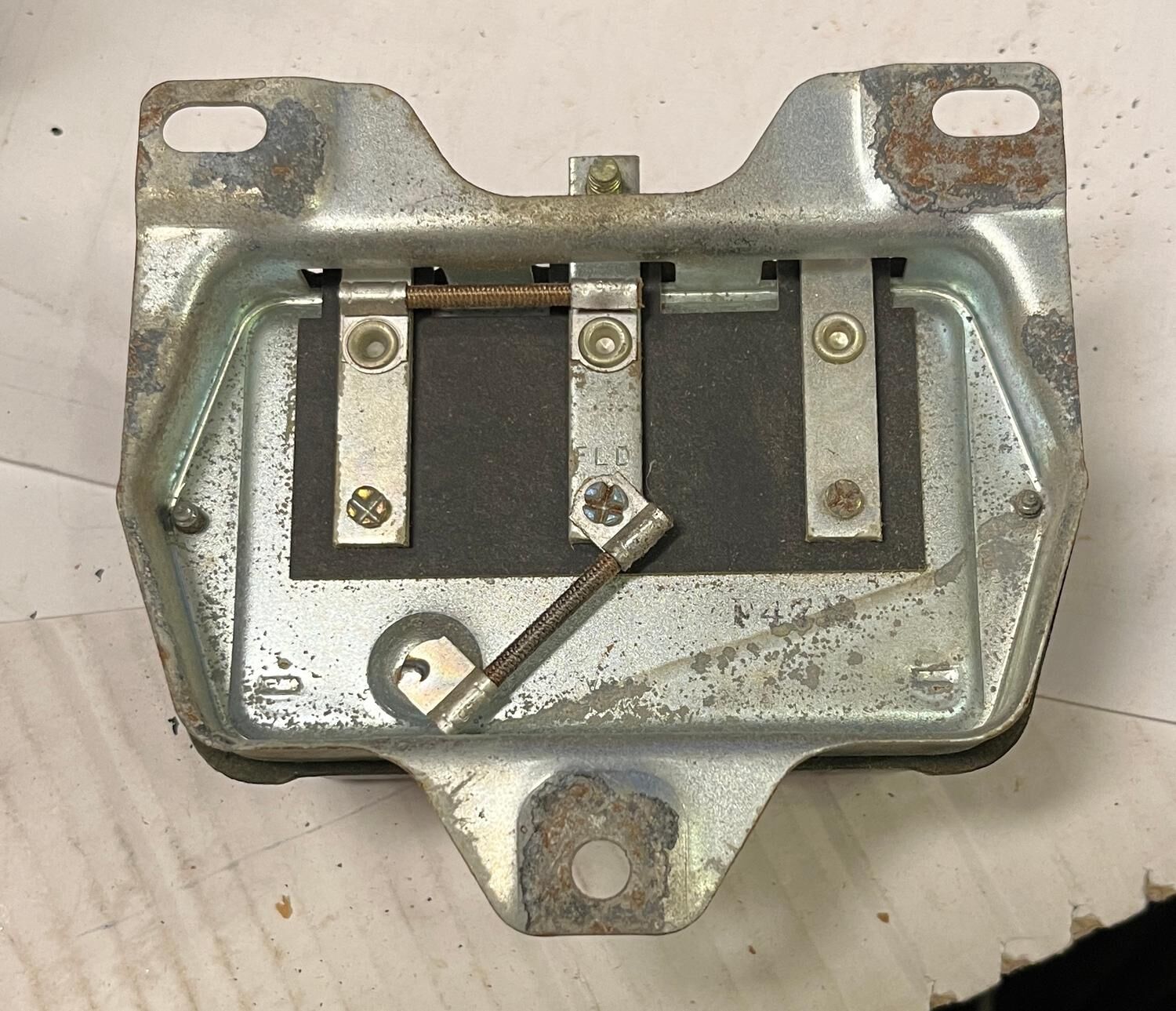 Laddningsrelä 12V neg,grd 30Amp Ford Edsel Lincoln Mercury 1956-64, Atlas F-47N - Bild 2