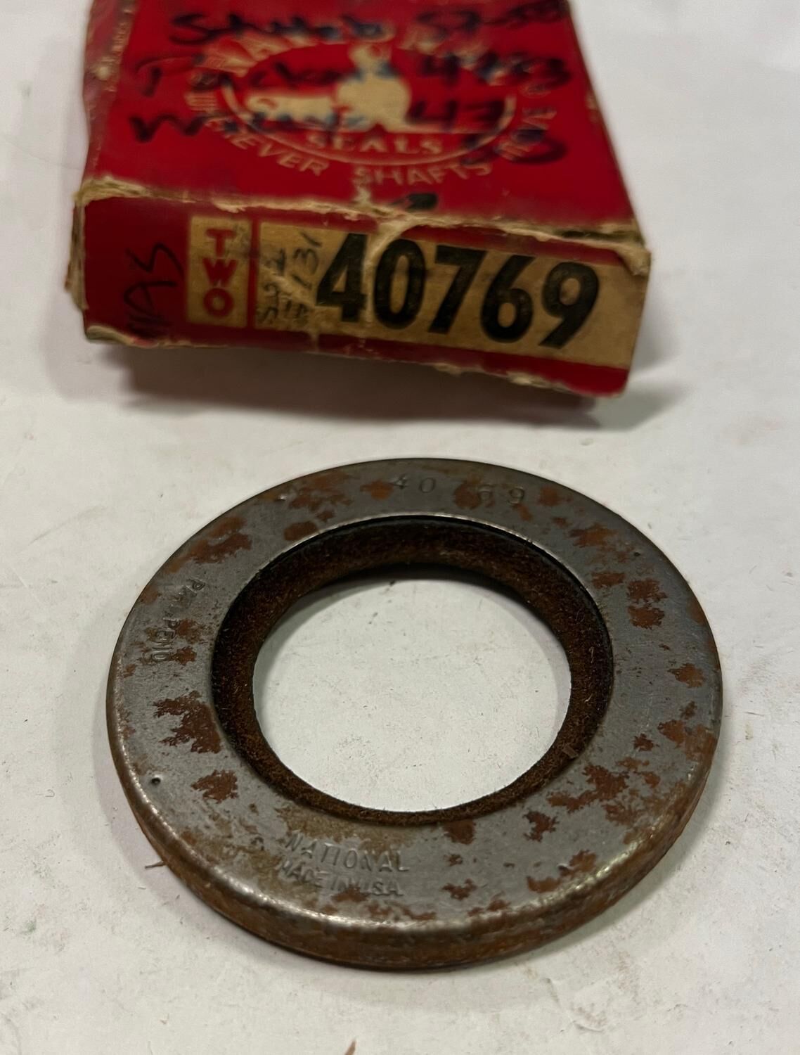 Packbox Hjulnav/Hjulaxel 33,32x57,96x6,35 mm Studebaker Willys Ford Volvo m.fl. 1946-80 NAS 40769 - Bild 2