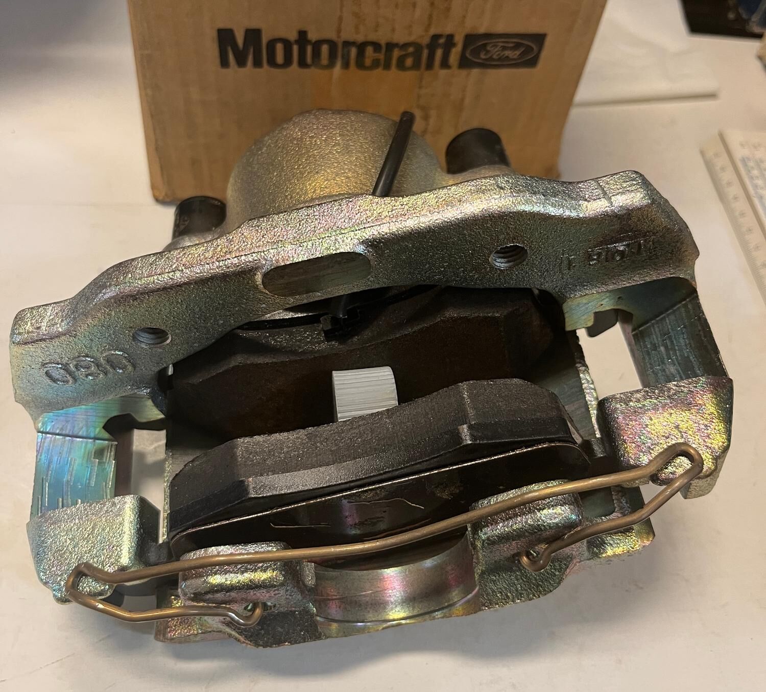 Bromsok / Caliper , Motorcraft 1666252 Ford 1970-85 - Bild 2