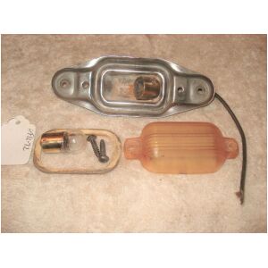 NUMMERSKYLTBELYSNING BAK CHEVROLET & GMC 1967-92, NOS GM 5958467