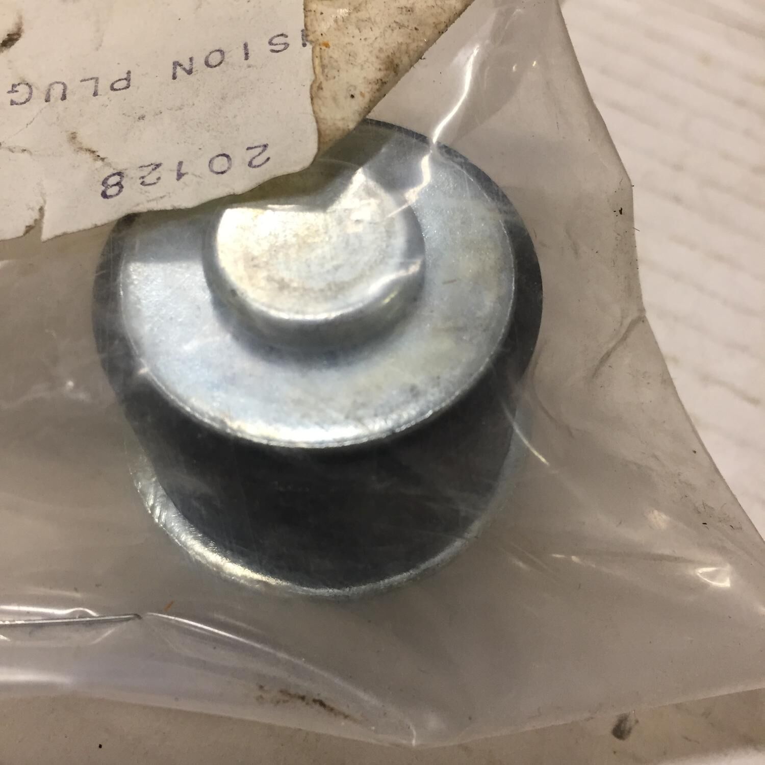 NOS Expansionsplugg 1-3/8" (Gummi/Plåt) – Snabbmonterad