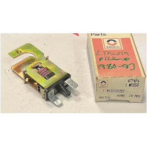 Bromsljuskontakt NOS Delco 12338252 Ford F-serie/Bronco/Ranger Lincoln / Standard SLS97