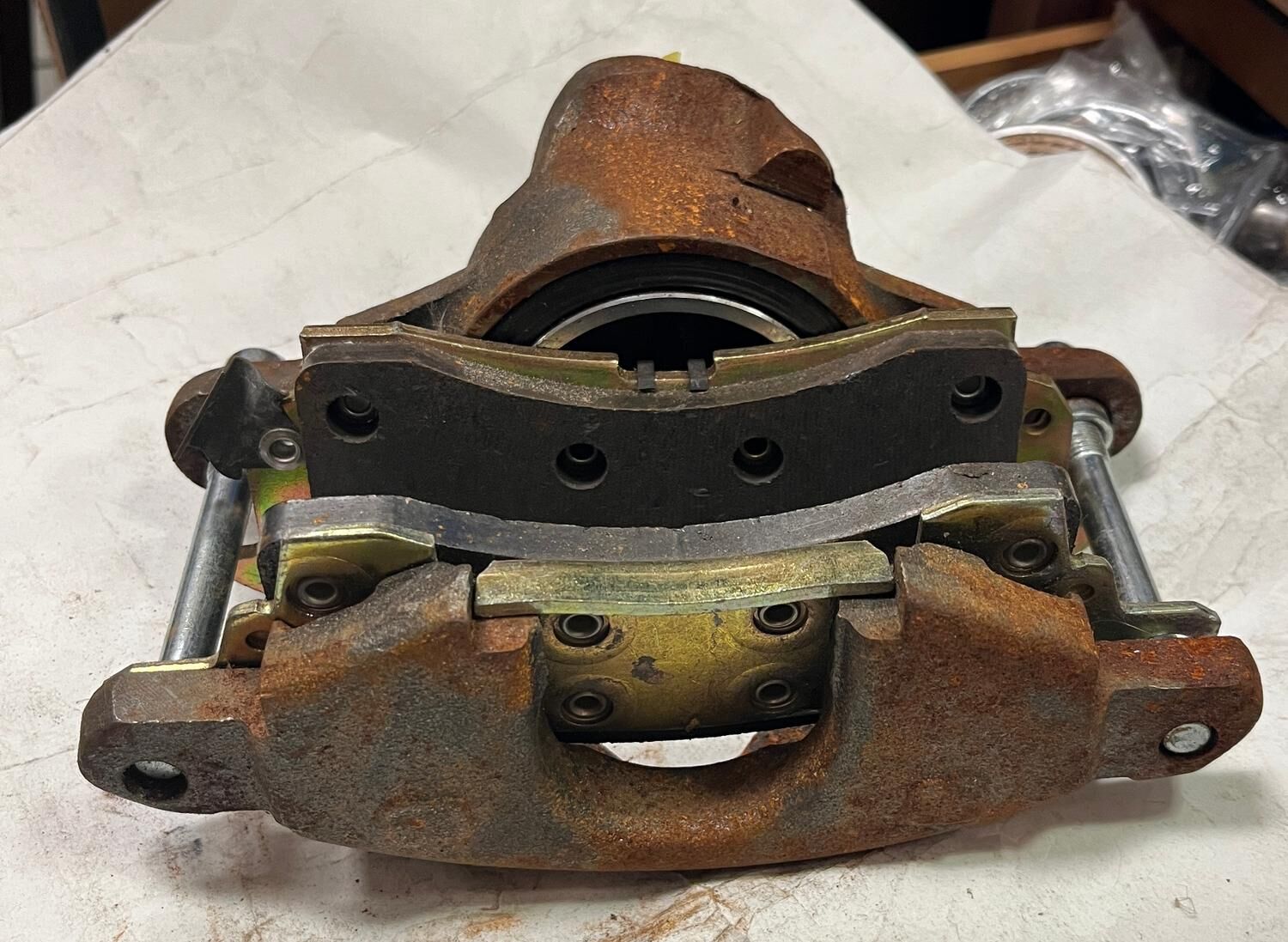 Bromsok vä fram Buick Chev Olds Pontiac 1978-96, GM 18007150 - Bild 2