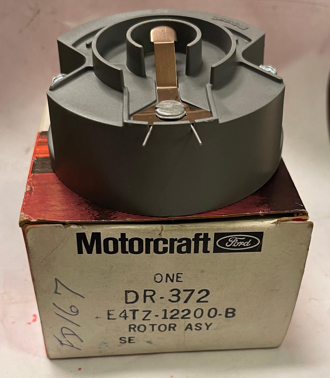 ⚡ NOS: Motorcraft DR-372 HEI Rotor – Ford V8 (1983–1996)