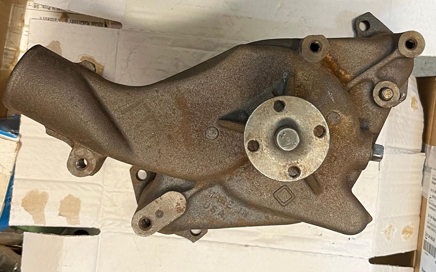 Vattenpump gjutjärn Ford FE 352-428 1965-76 Typ 8805 / D4TZ-8501-H - Bild 2