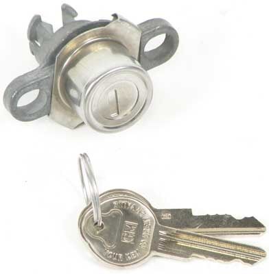 Bagageluckslås med originalnycklar – GM 1959–1968